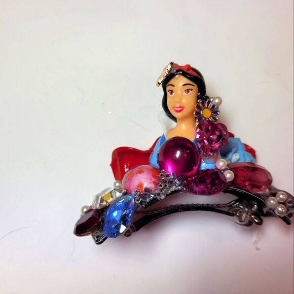 Wendy Gell Disney Snow White hair barrette. Pop Art. Fun and OOAK. main image 2